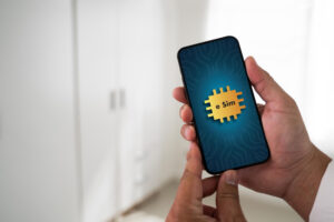 איך מפעילים esim